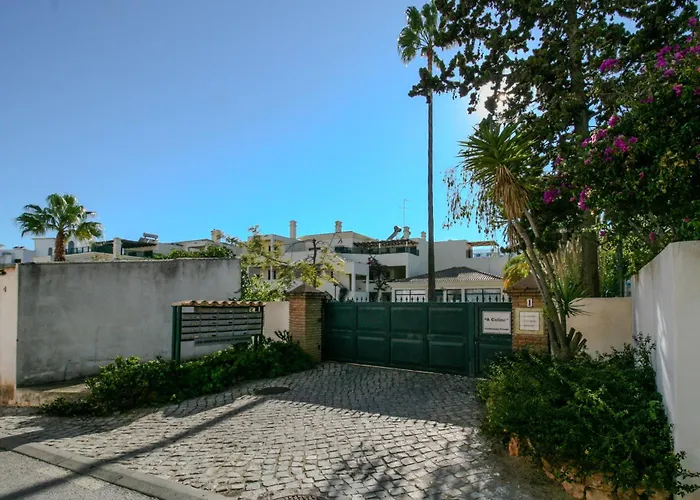 Flh Olhos D' Agua With Pool * البوفيرا